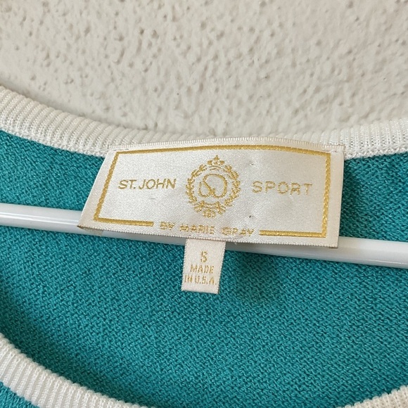St. John Sport Blue Knit Sheath Dress with Starfish Embroidery Size Small - Picture 4 of 11